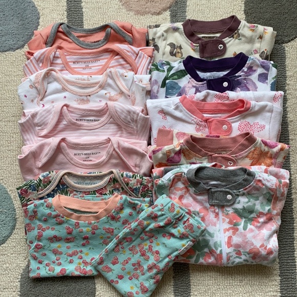 Burt's Bees Baby Other - Burt’s Bees Baby Girl 13 Piece Bundle 12M